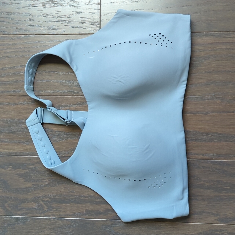 Lululemon Air Support Bra